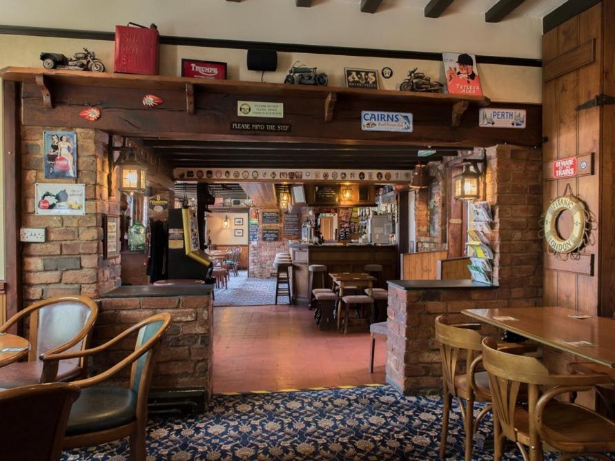 The Olde Peculiar Hotell Rugeley Exteriör bild